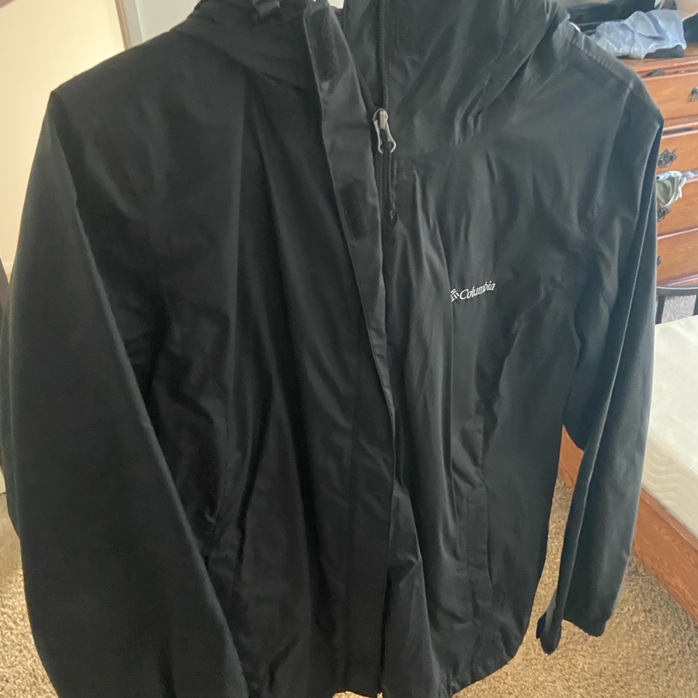 Columbia wind breaker!